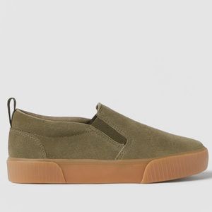 NWT Zara Youth Slip On